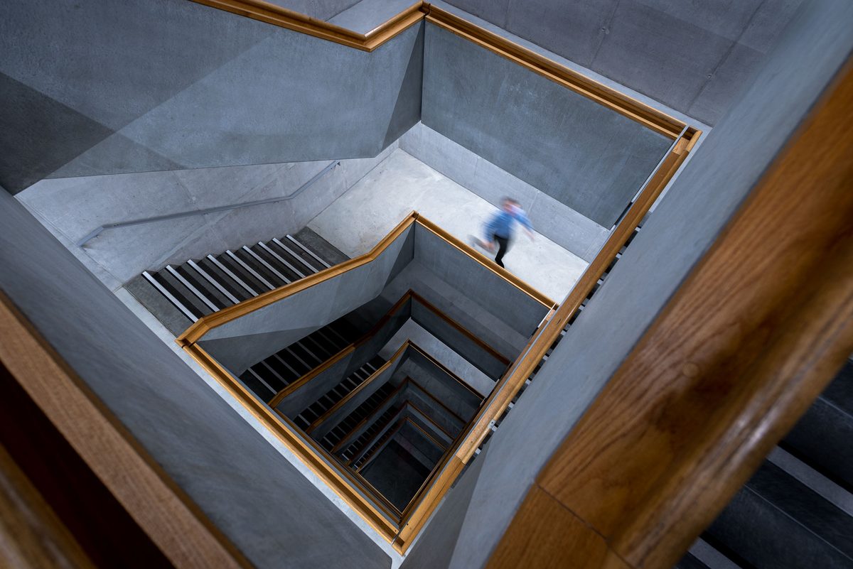 Stiegenhaus Bildungsgebäude ZH